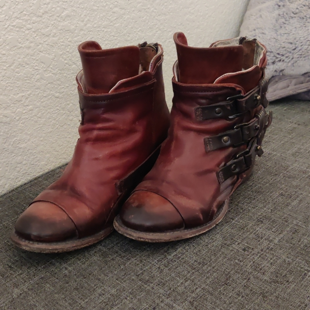 Freebird by Steven Circe leather ankle boots